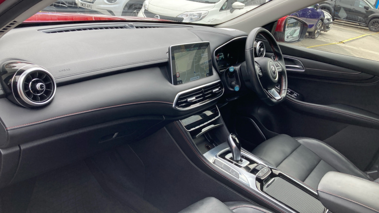 MG Hs 1.5 T-GDI PHEV Excite 5dr Auto Hatchback